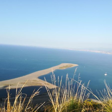 مبيت وإفطار باتي Giardino Sul Mare المظهر الخارجي الصورة
