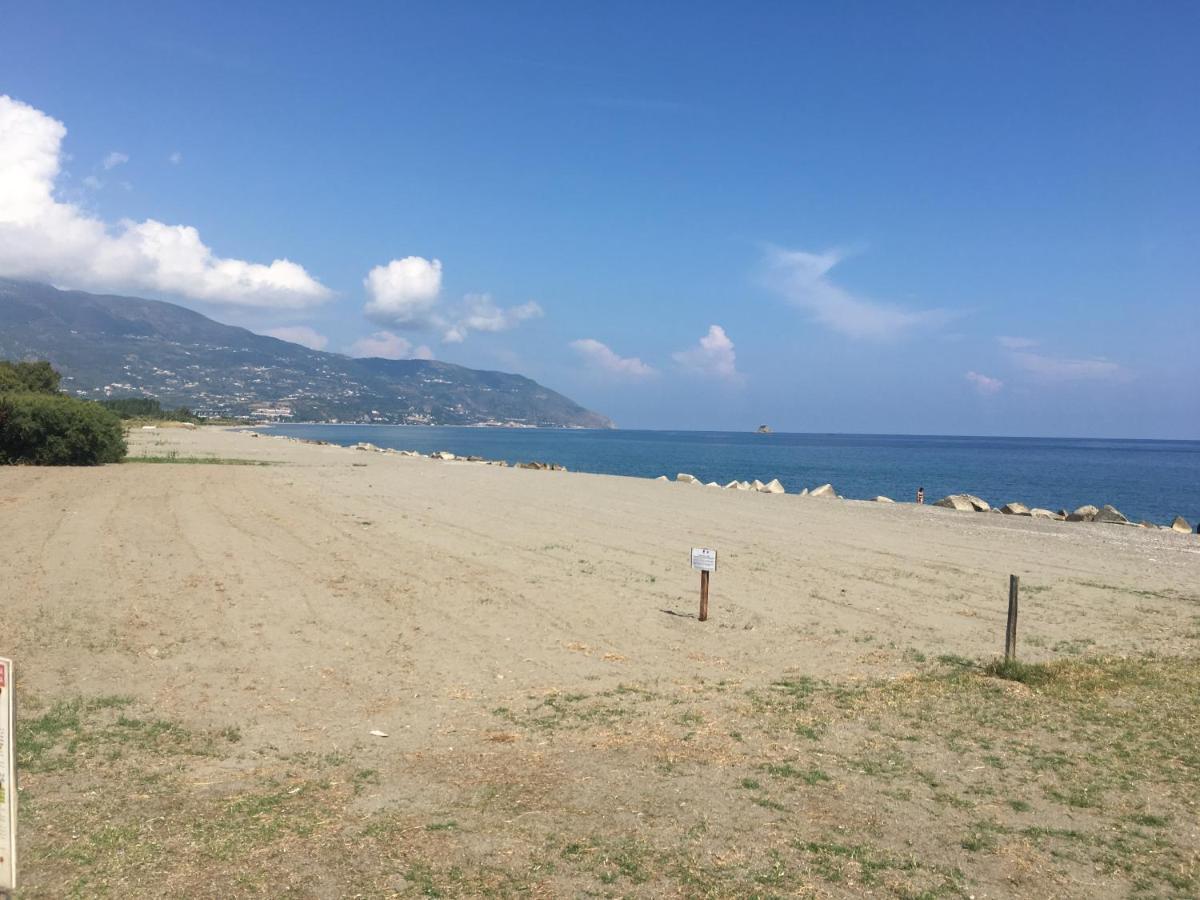 مبيت وإفطار باتي Giardino Sul Mare المظهر الخارجي الصورة